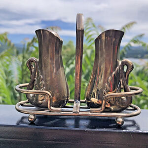 Vintage Silver Plated 2.5” Swan Salt And Pepper Shaker With Carrying Caddy X